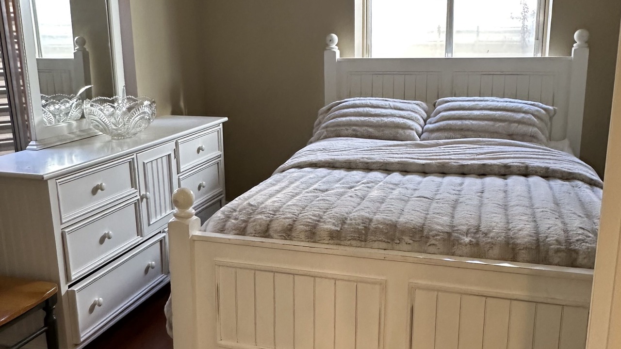 Photo of Bedroom in Aurora