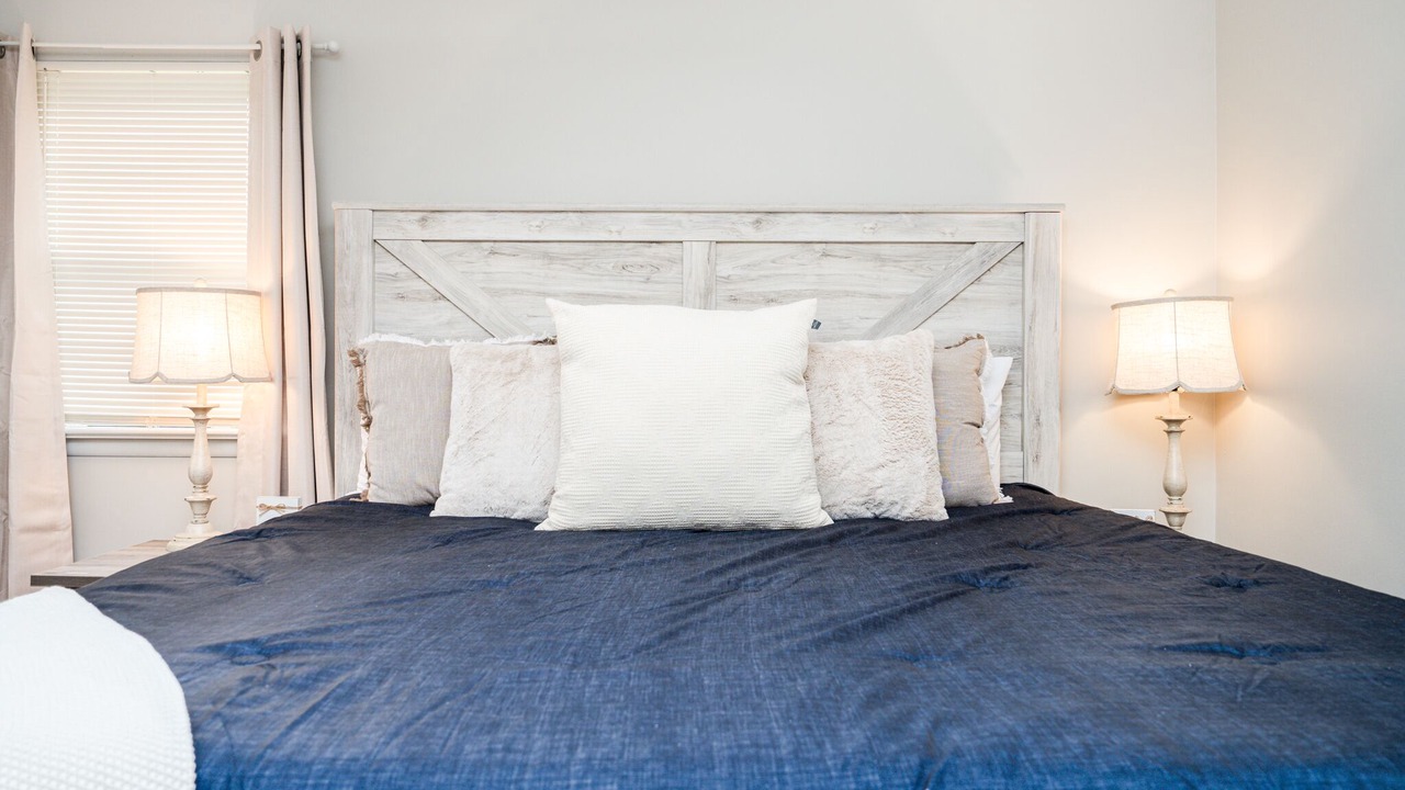 Photo of Bedroom in Alabaster