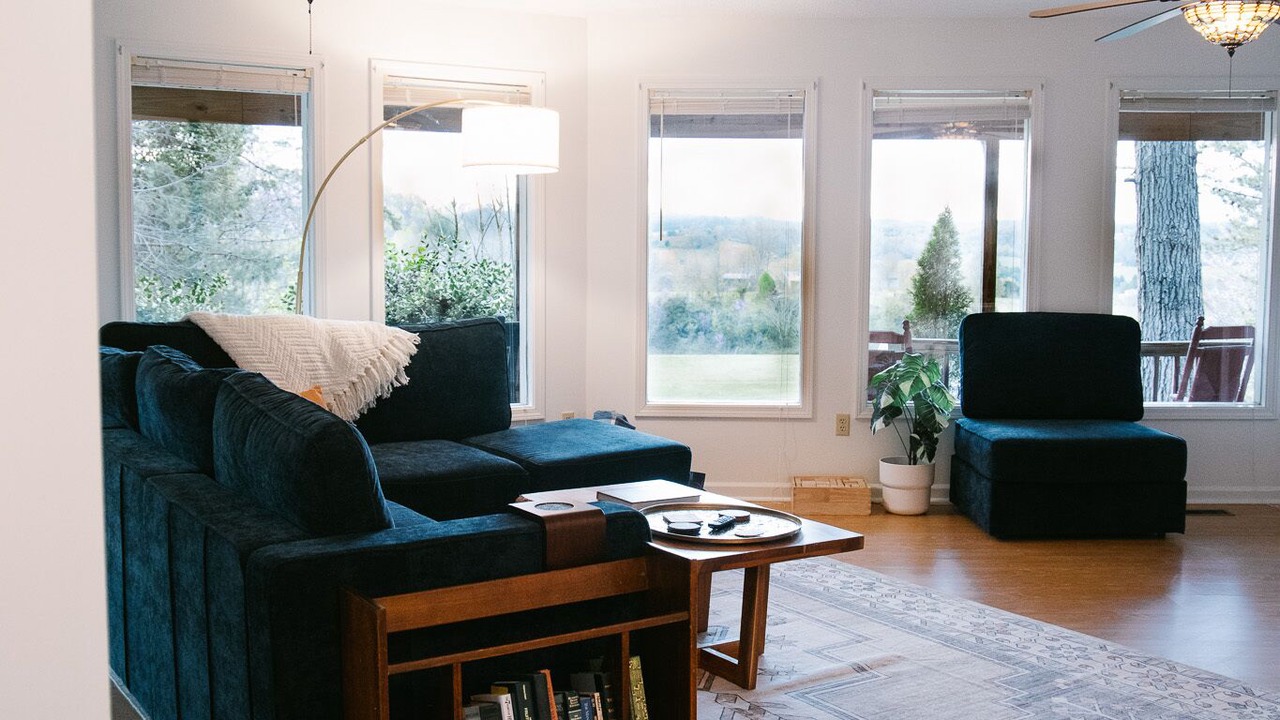 Photo of Livingroom in Bluff City
