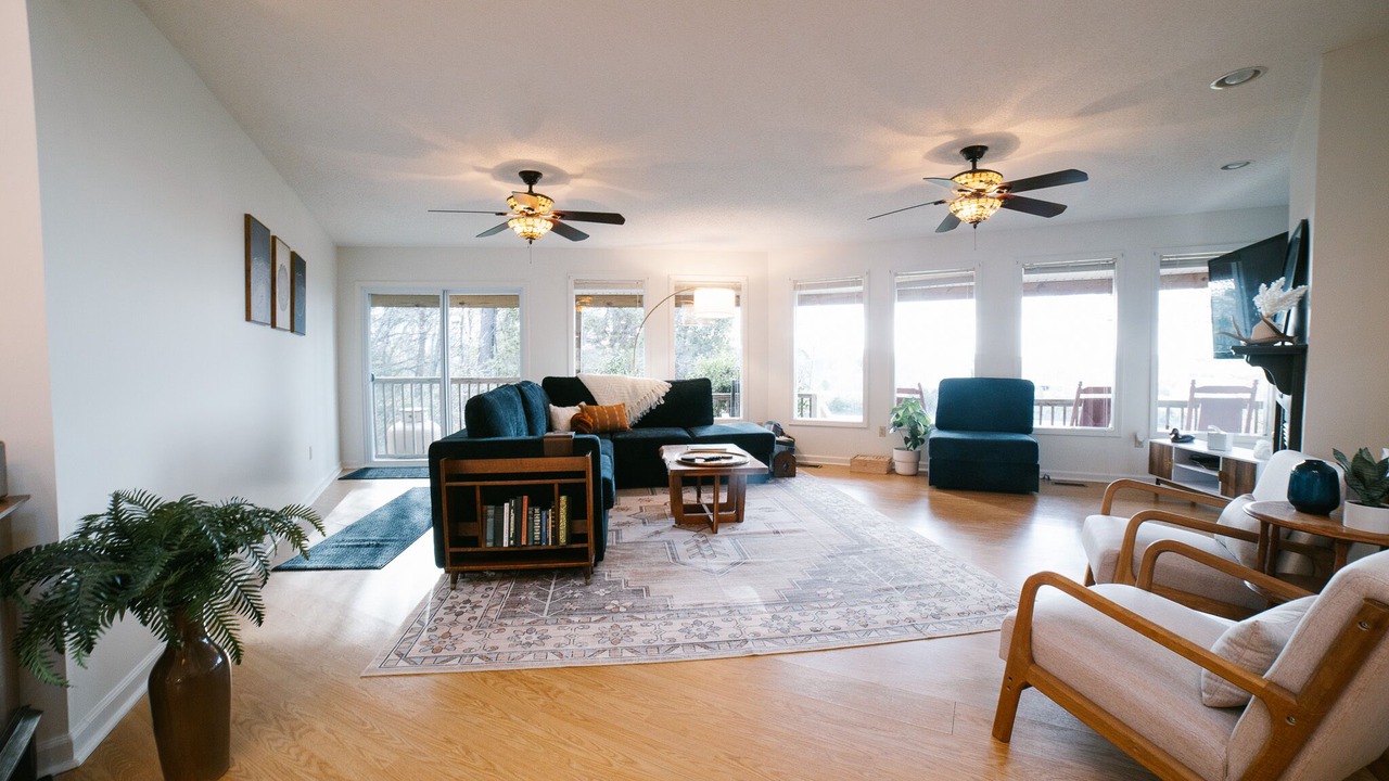 Photo of Livingroom in Bluff City