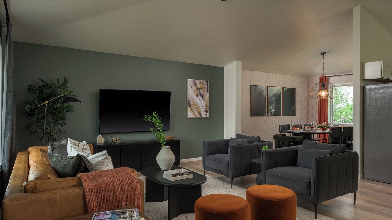 Photo of Livingroom in Berkley