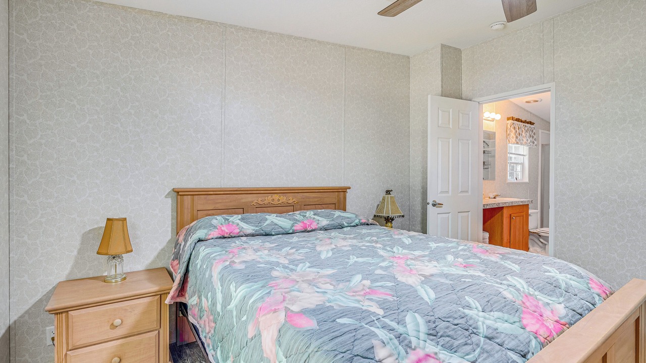 Photo of Bedroom in Citrus Springs