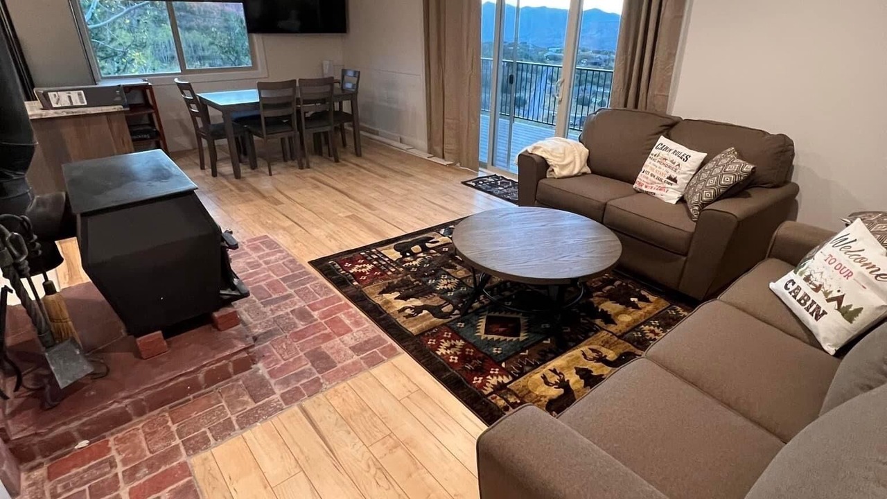 Photo of Livingroom in Timber Lakes