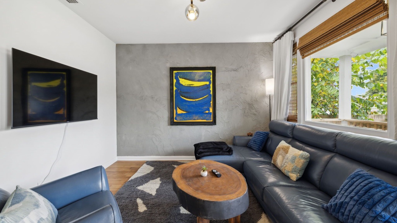 Photo of Livingroom in Madison