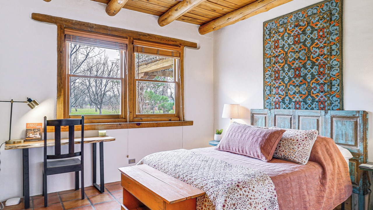 Photo of Bedroom in Mesilla Park