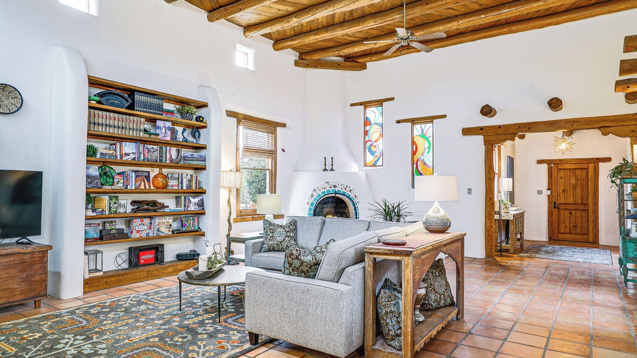 Photo of Livingroom in Mesilla Park
