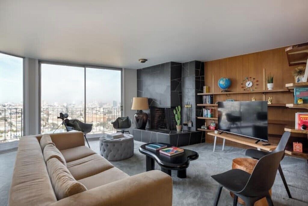 Photo of Livingroom in Dolores Heights