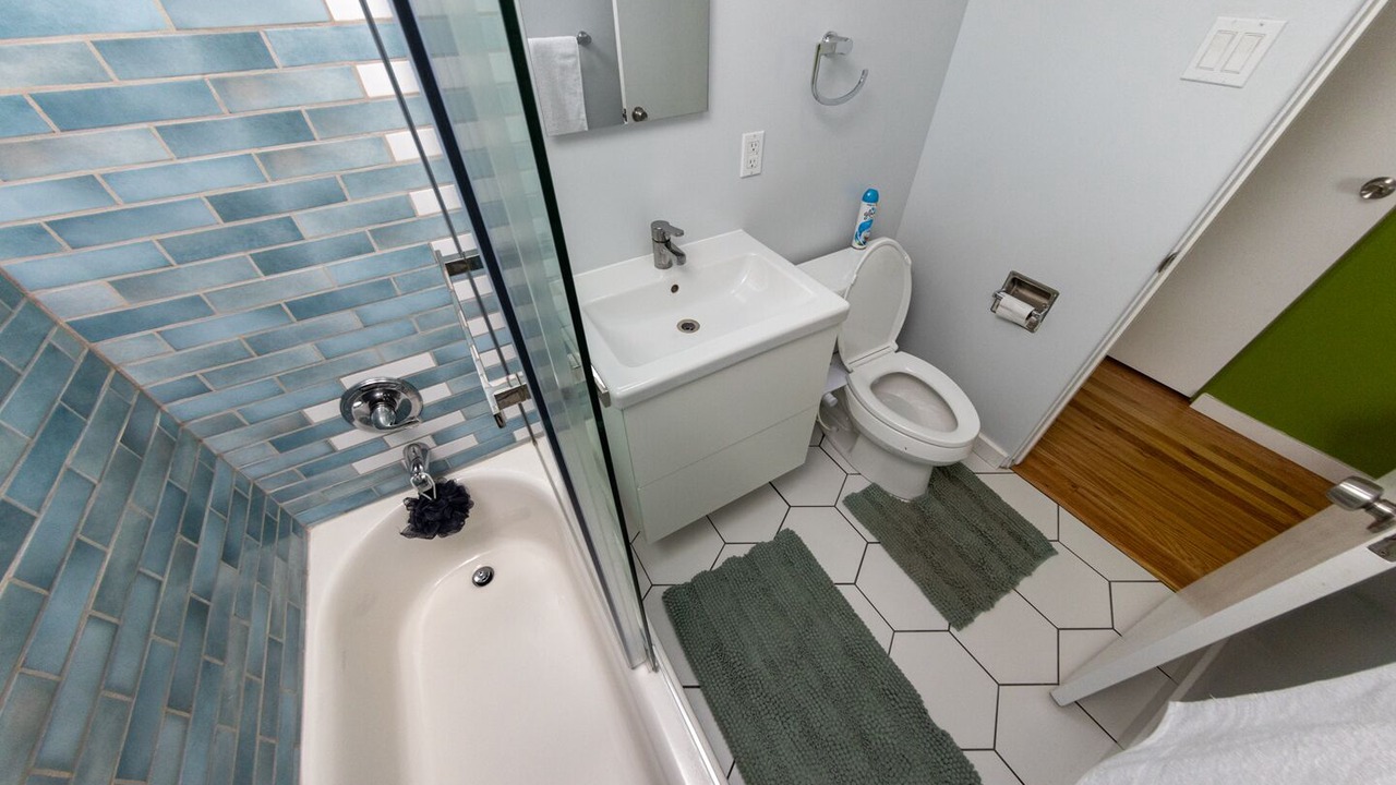 Photo of Bathroom in Arvada Plaza Area