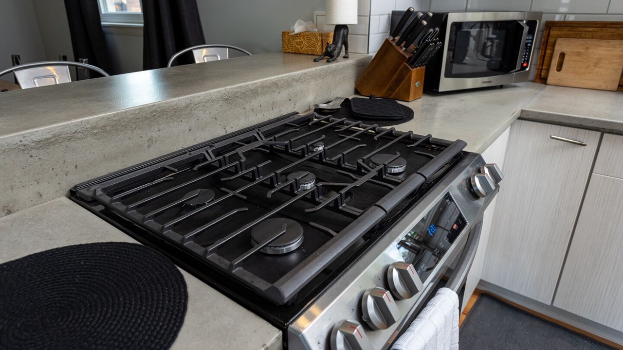 Photo of Kitchen in Arvada Plaza Area