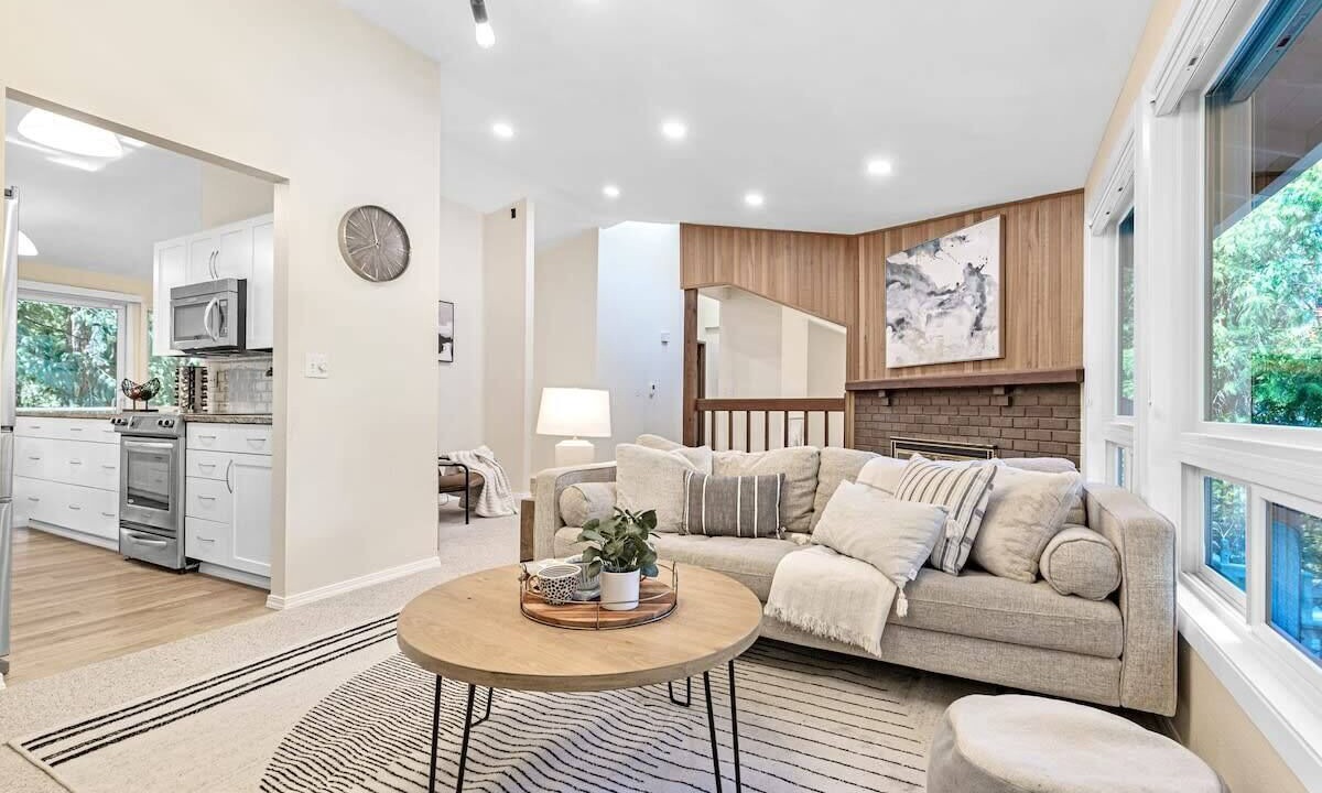 Photo of Livingroom in Viewpoint