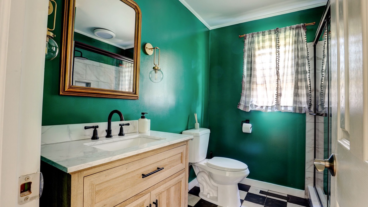 Photo of Bathroom in Saugerties
