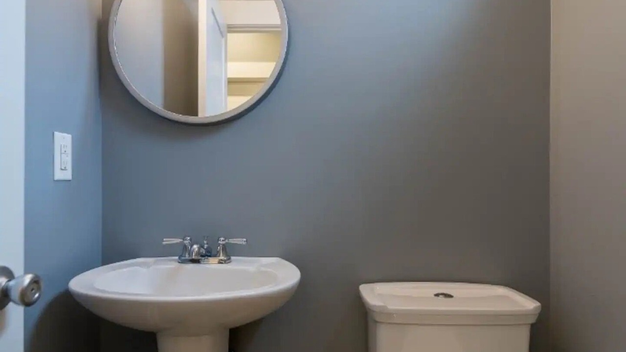 Photo of Bathroom in Salemtown