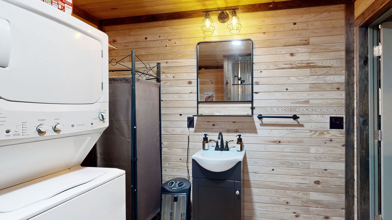 Photo of Bathroom in Wynnburg