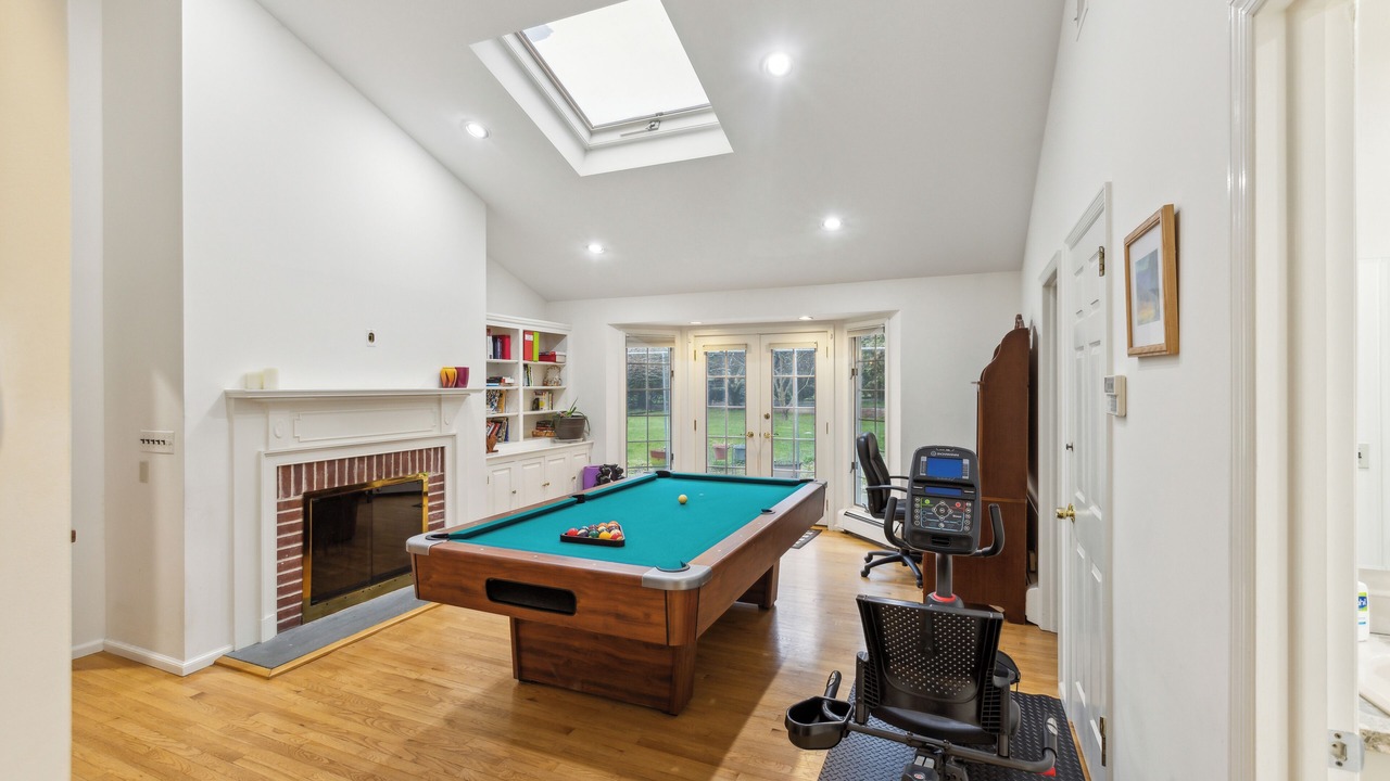 Photo of Bedroom in Huntington