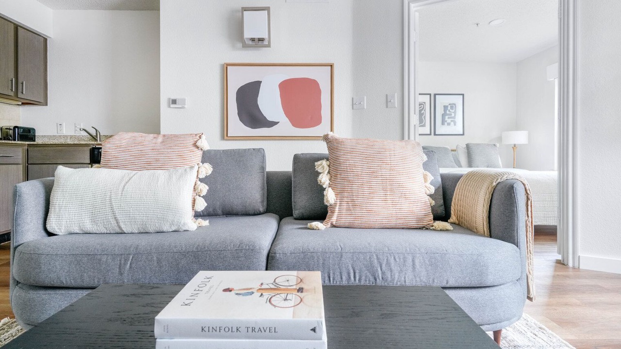 Photo of Livingroom in Gateway