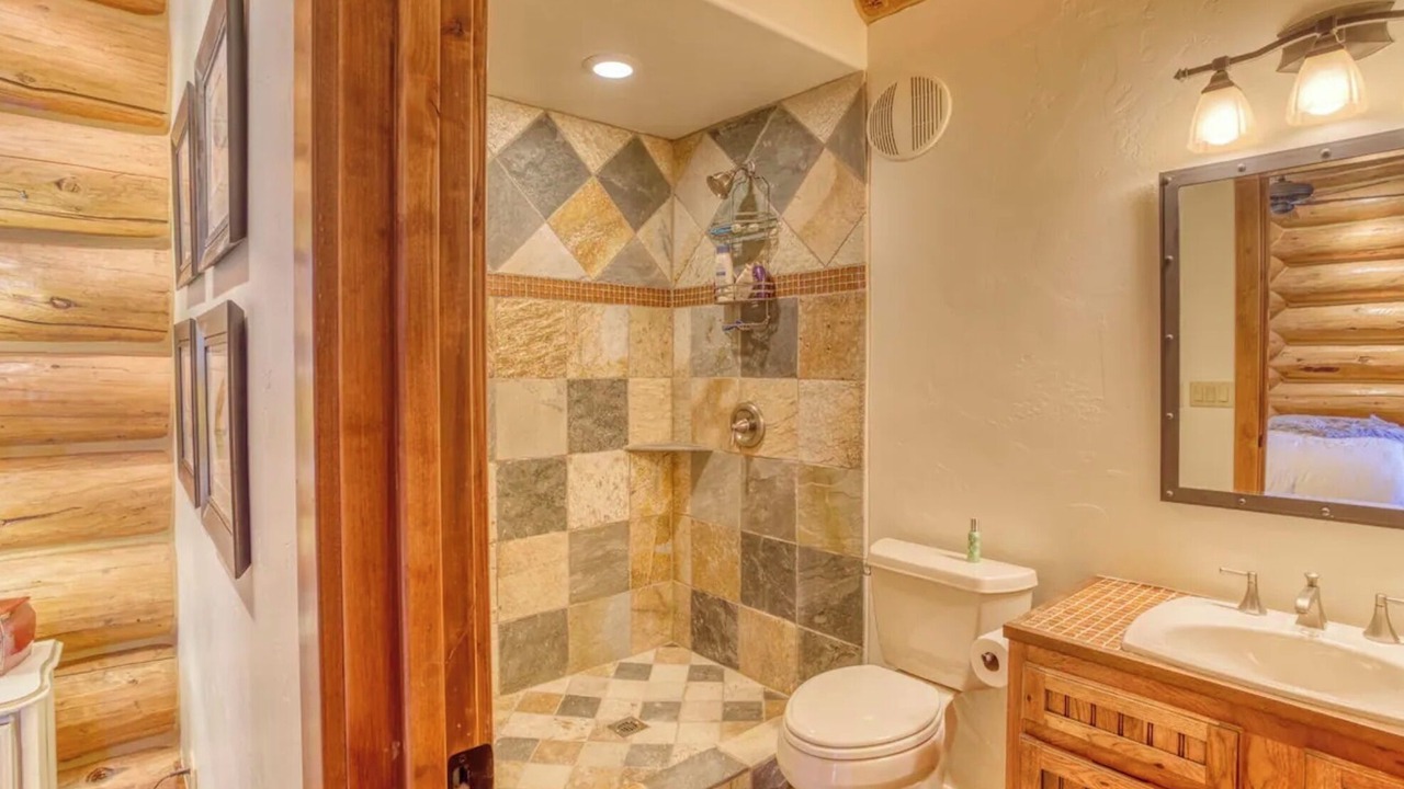 Photo of Bathroom in Pagosa Springs