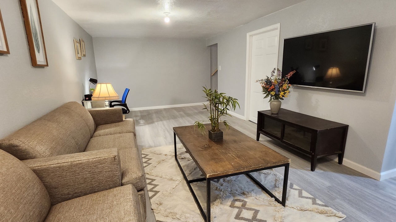 Photo of Livingroom in Westminster