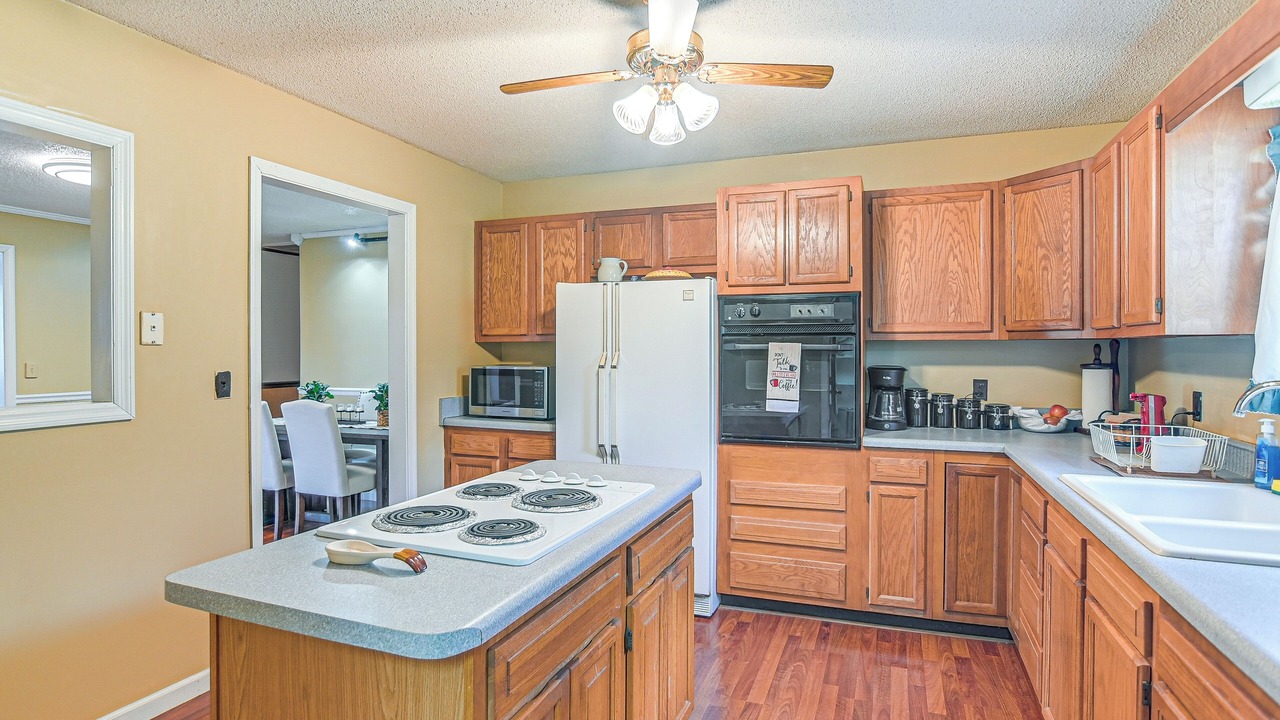 Photo of Kitchen in Lockbridge