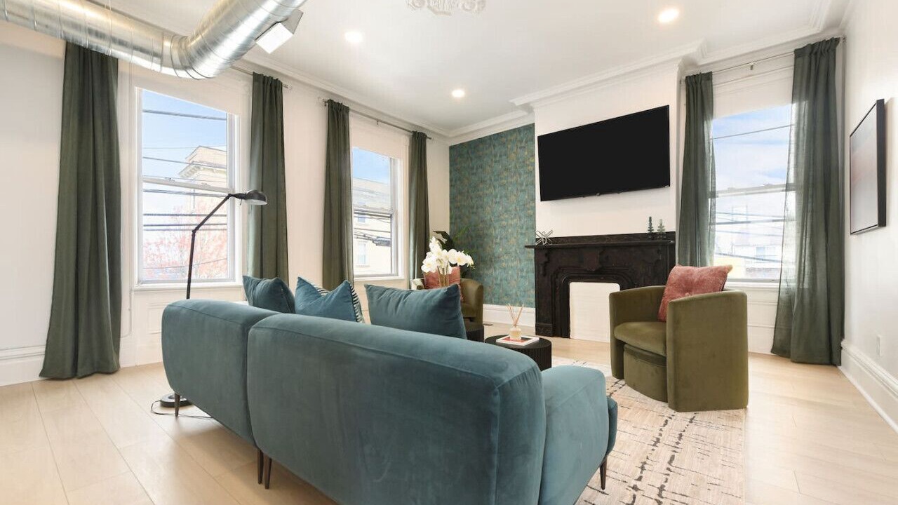 Photo of Livingroom in Mount Washington