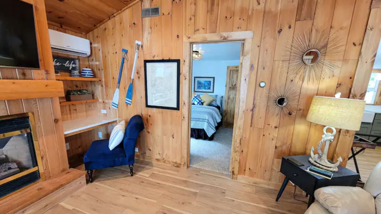 Photo of Bedroom in Lake Tomahawk