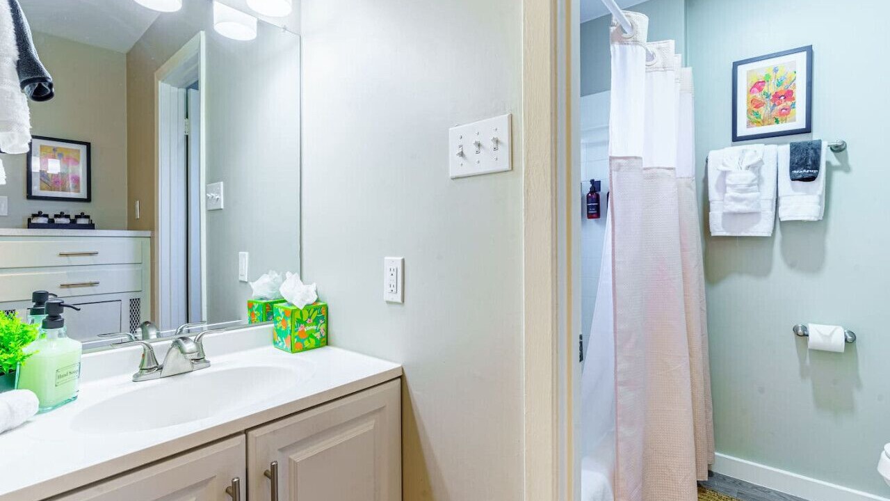 Photo of Bathroom in Allandale