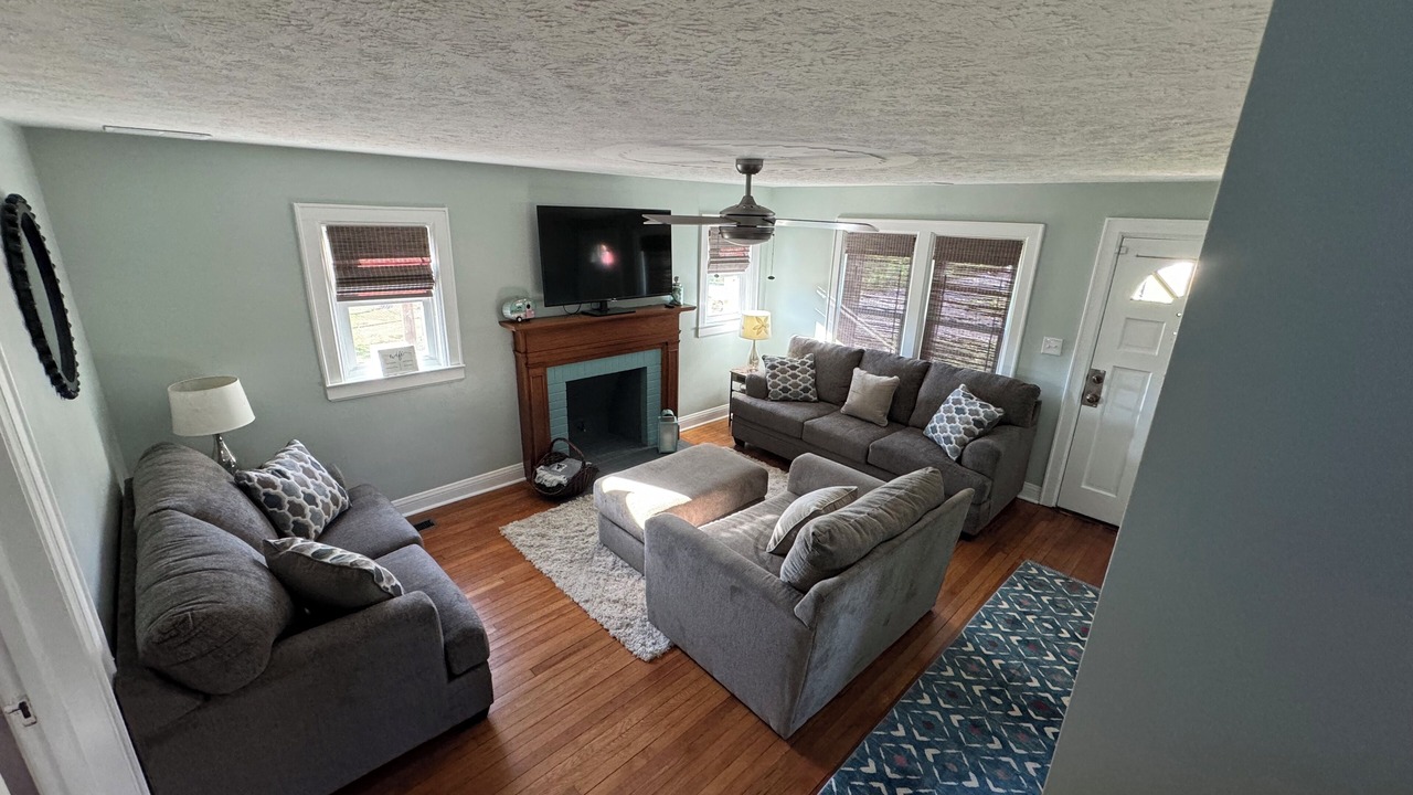 Photo of Livingroom in Dunbar