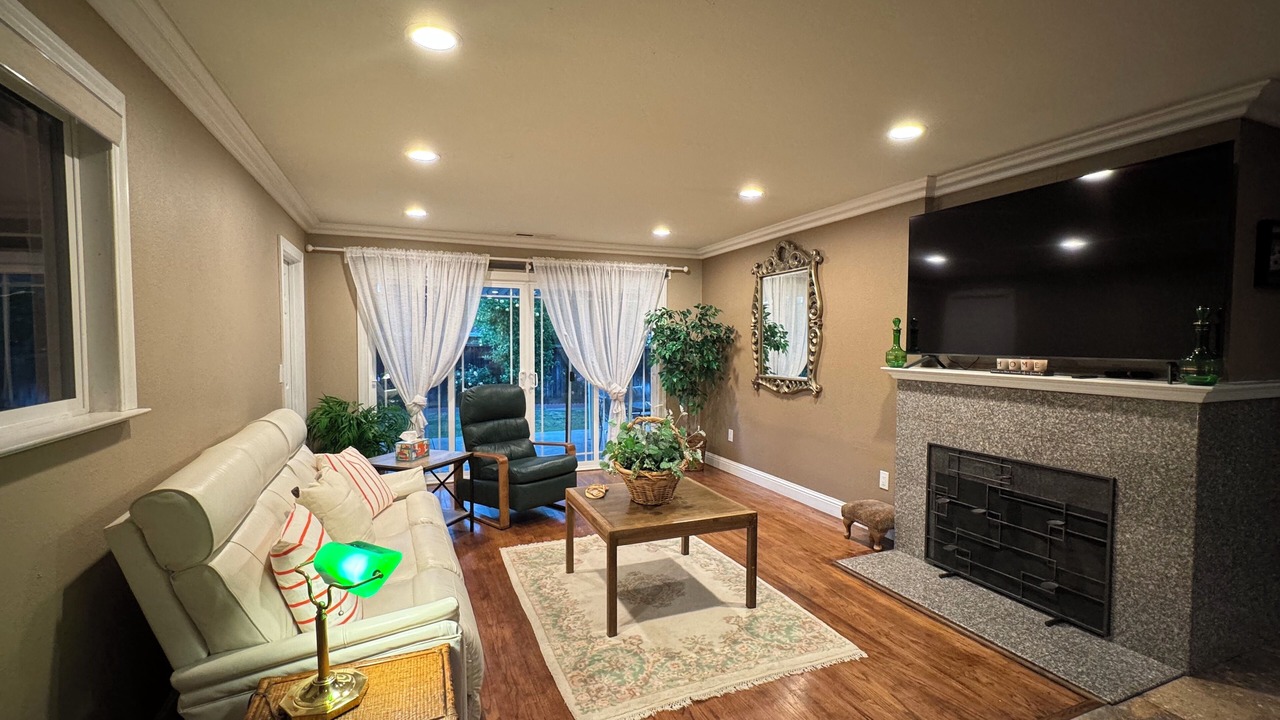 Photo of Livingroom in San Jose