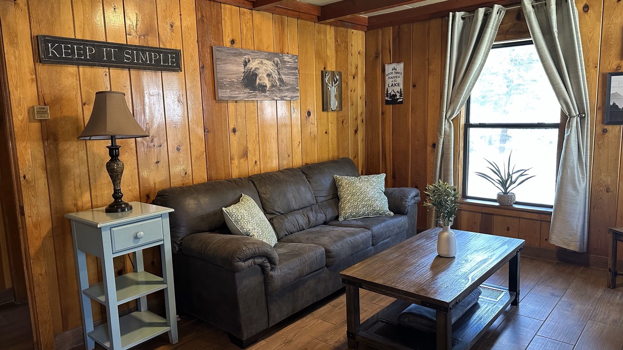 Photo of Livingroom in Cloudcroft