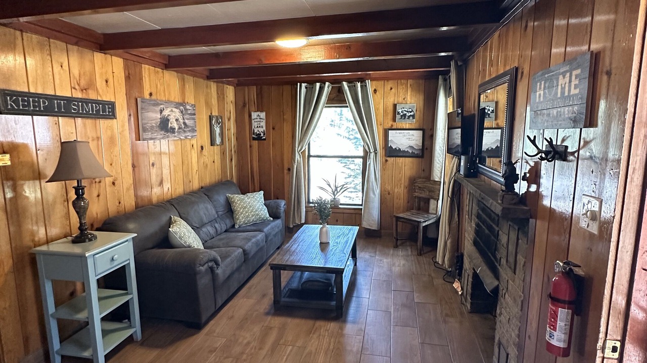 Photo of Livingroom in Cloudcroft