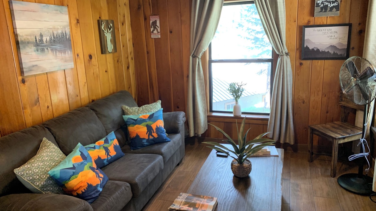 Photo of Livingroom in Cloudcroft