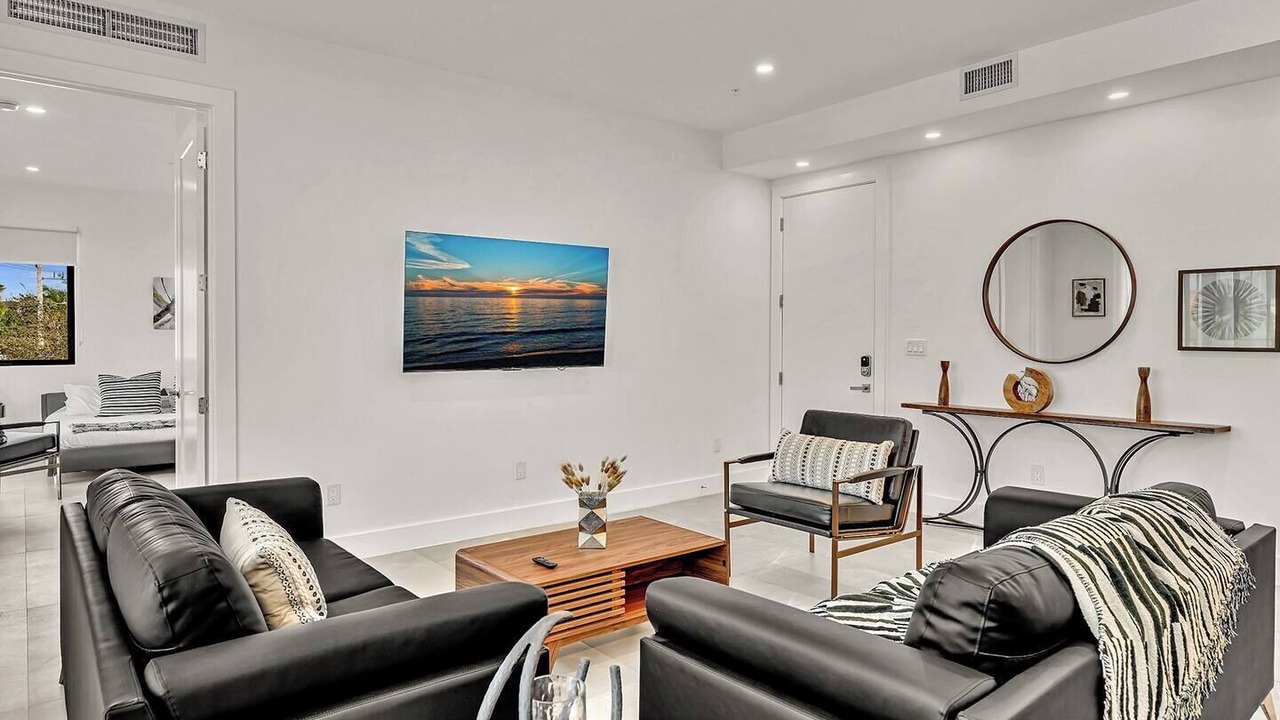 Photo of Livingroom in Harbordale