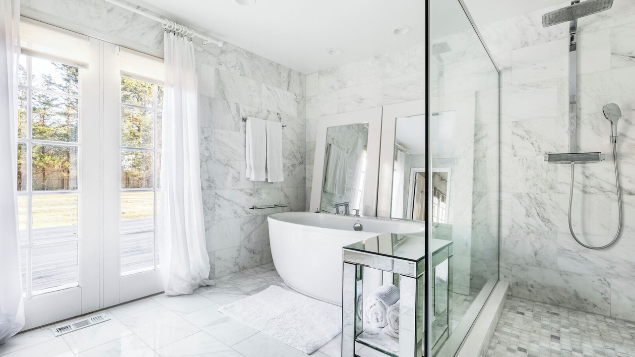 Photo of Bathroom in Sagaponack