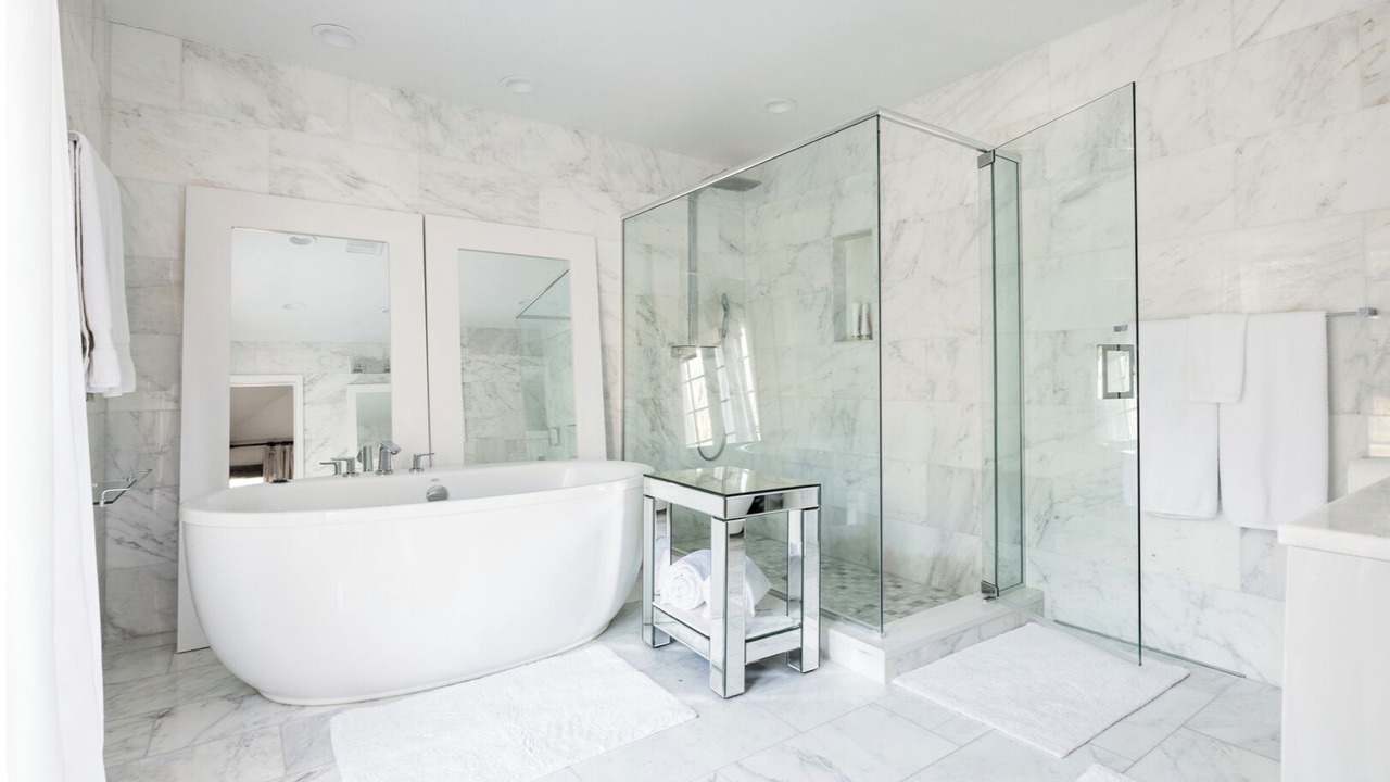 Photo of Bathroom in Sagaponack