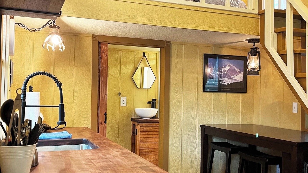 Photo of Bedroom in Lyons
