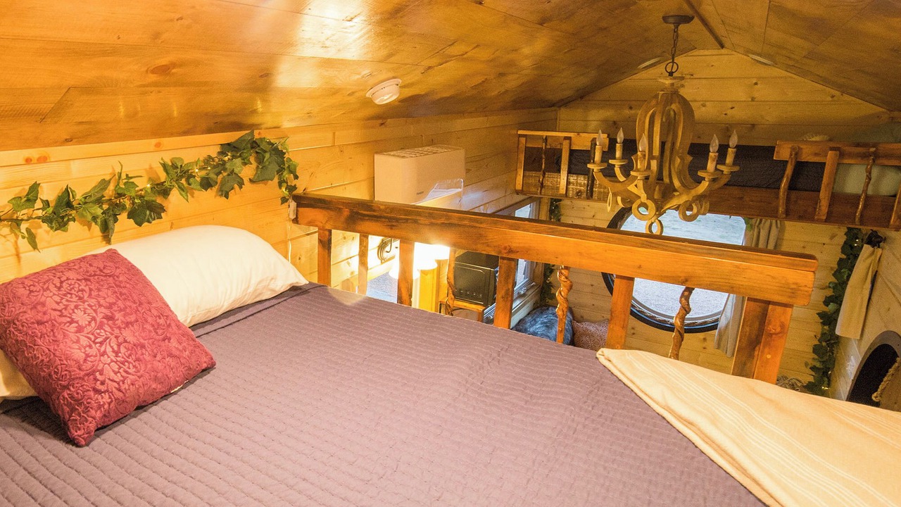 Photo of Bedroom in Lyons
