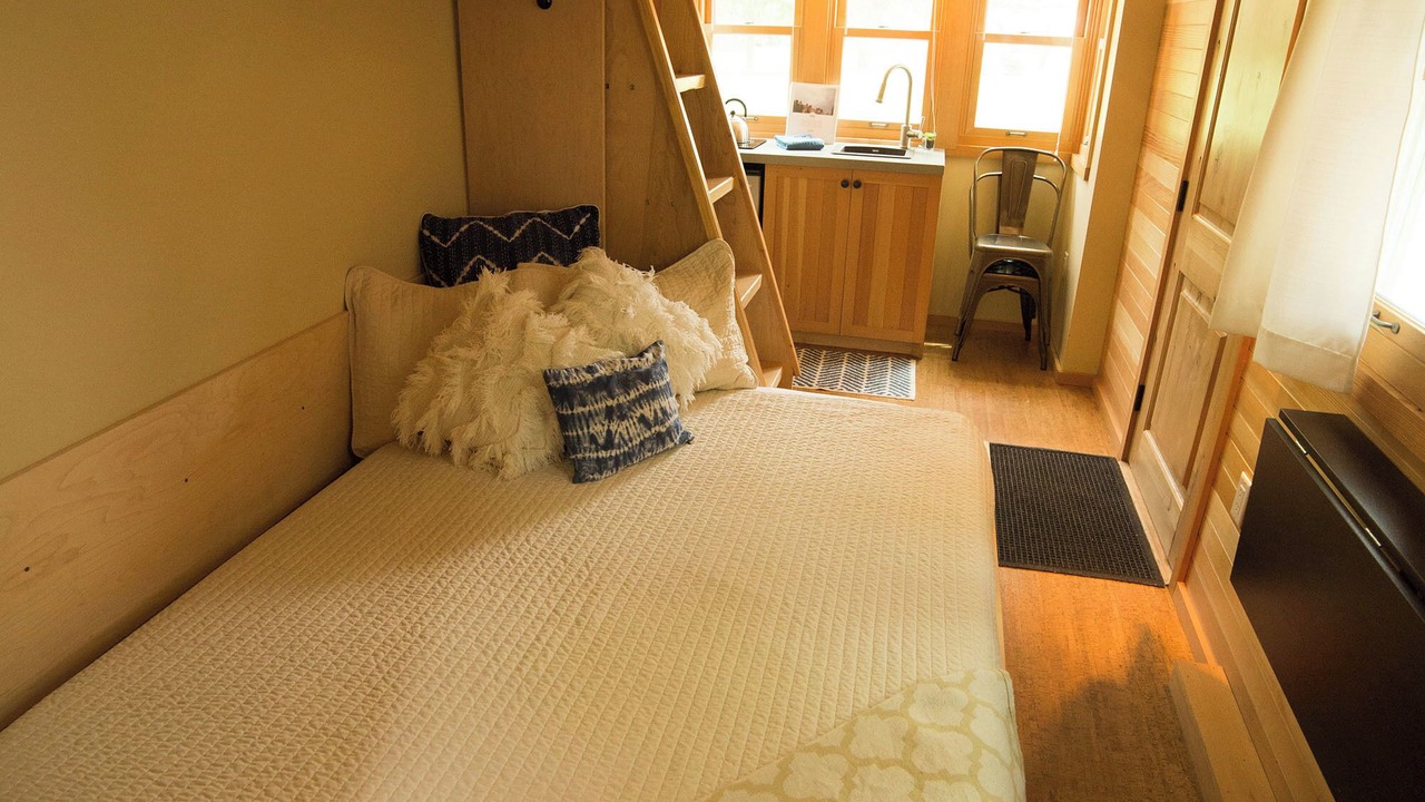 Photo of Bedroom in Lyons