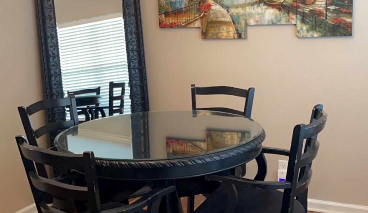 Photo of Livingroom in Clarksville