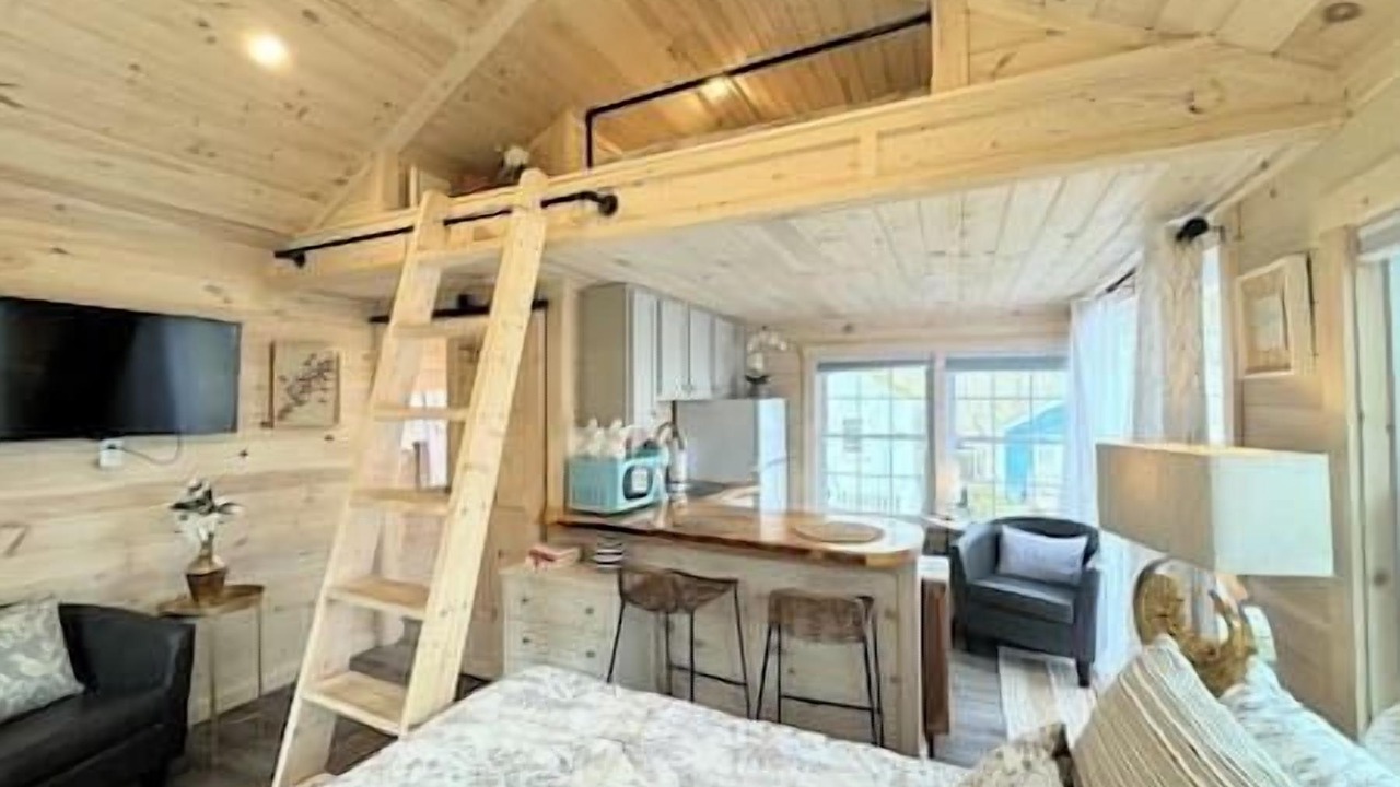 Photo of Bedroom in Edgecomb