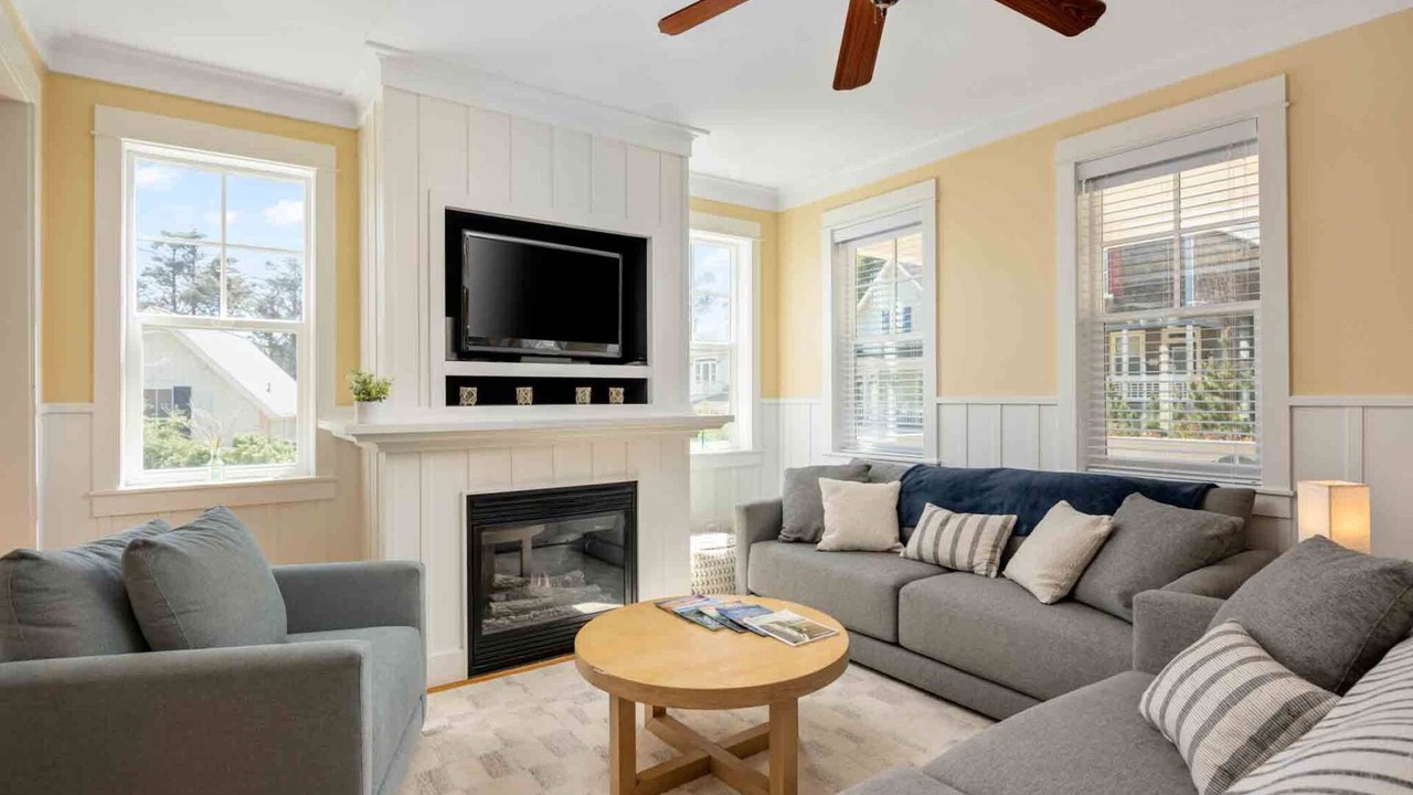 Photo of Livingroom in Otter Rock
