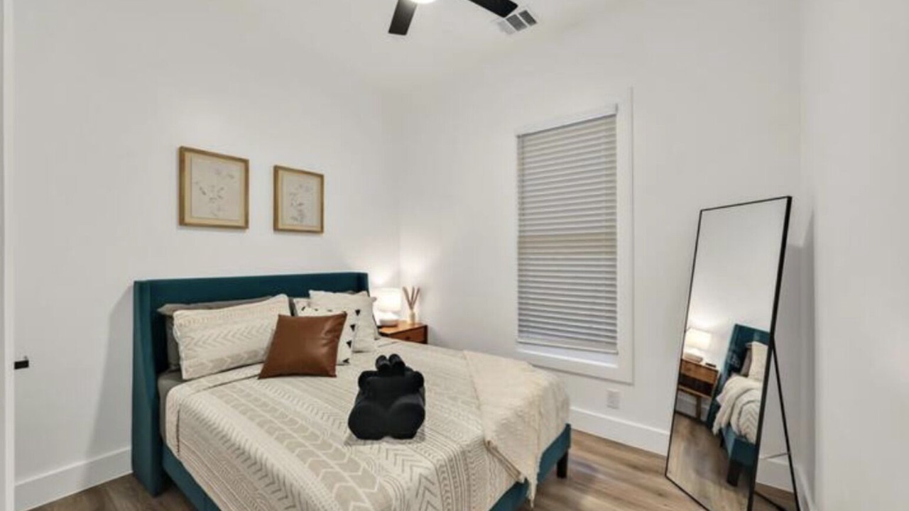 Photo of Bedroom in University