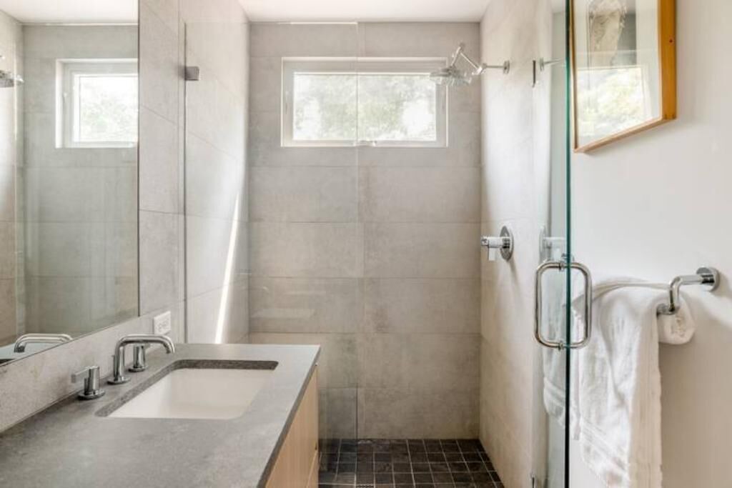 Photo of Bathroom in Central Boulder