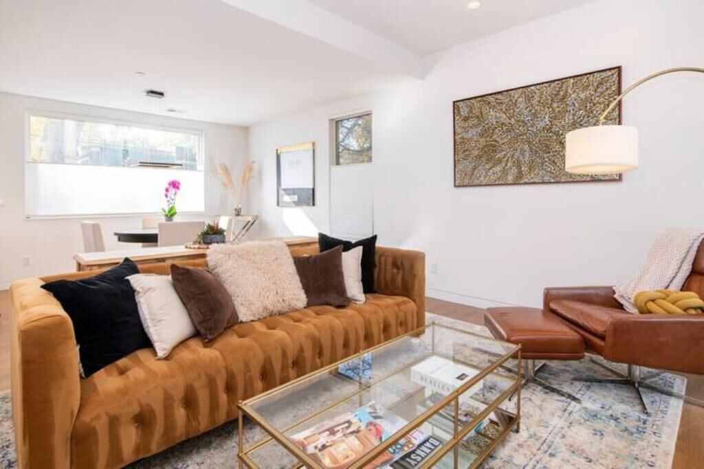 Photo of Livingroom in Central Boulder
