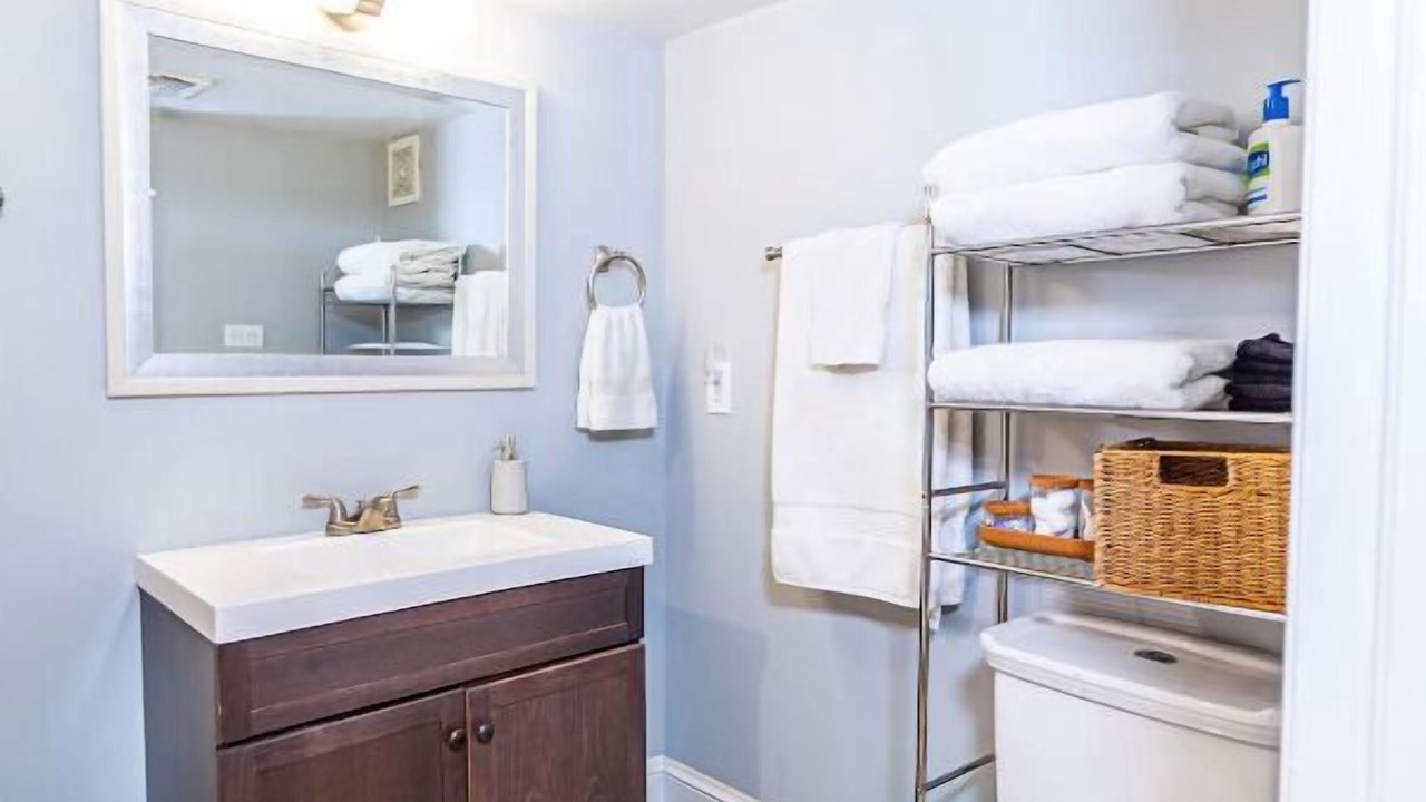 Photo of Bathroom in Cole