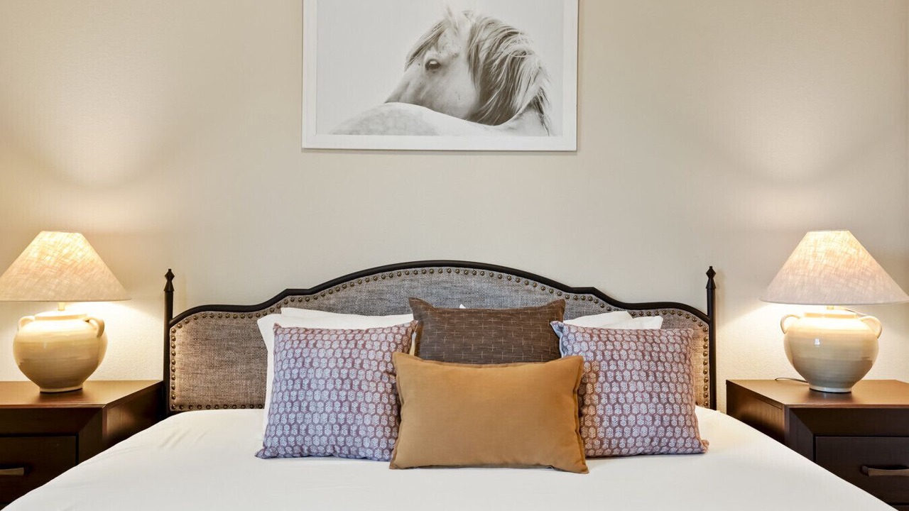 Photo of Bedroom in Golden