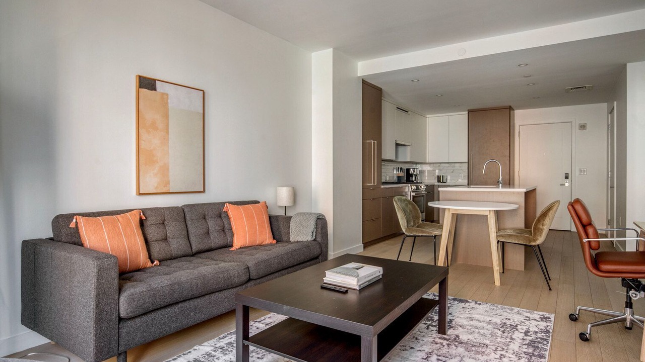 Photo of Livingroom in Shawmut