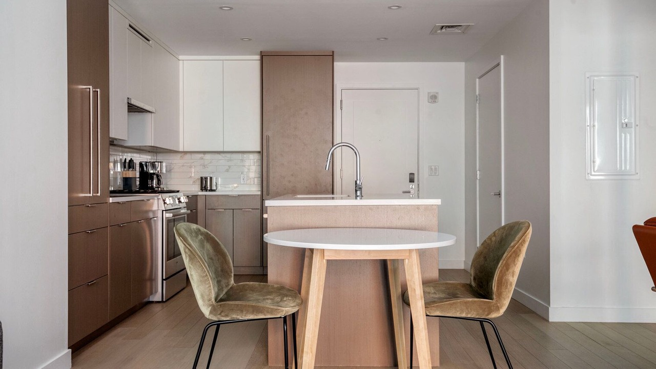 Photo of Kitchen in Shawmut