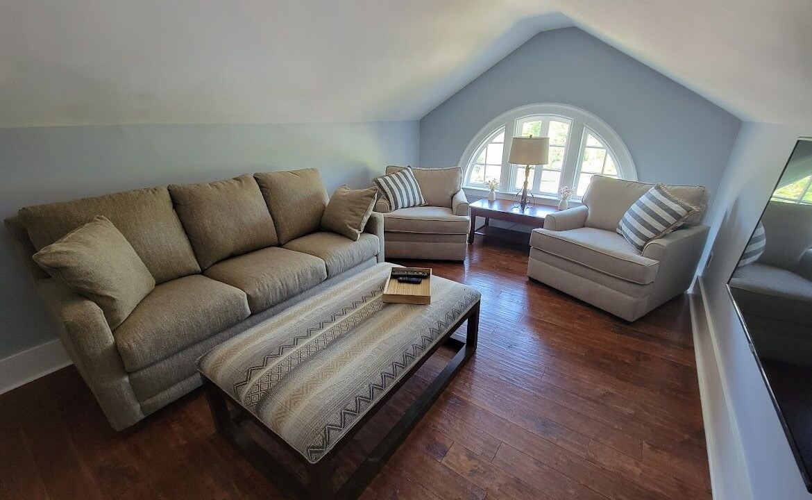 Photo of Livingroom in South Kortright