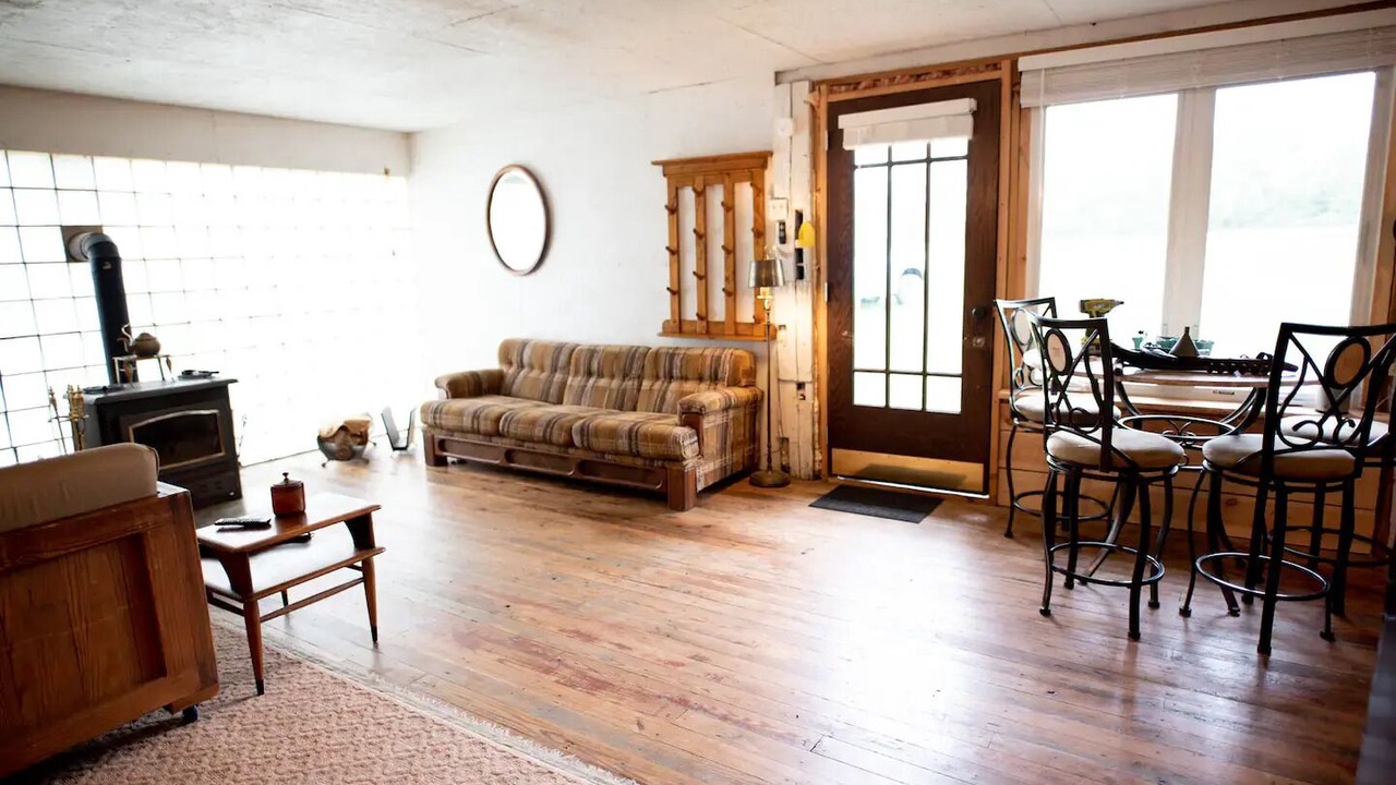 Photo of Livingroom in Pine Grove