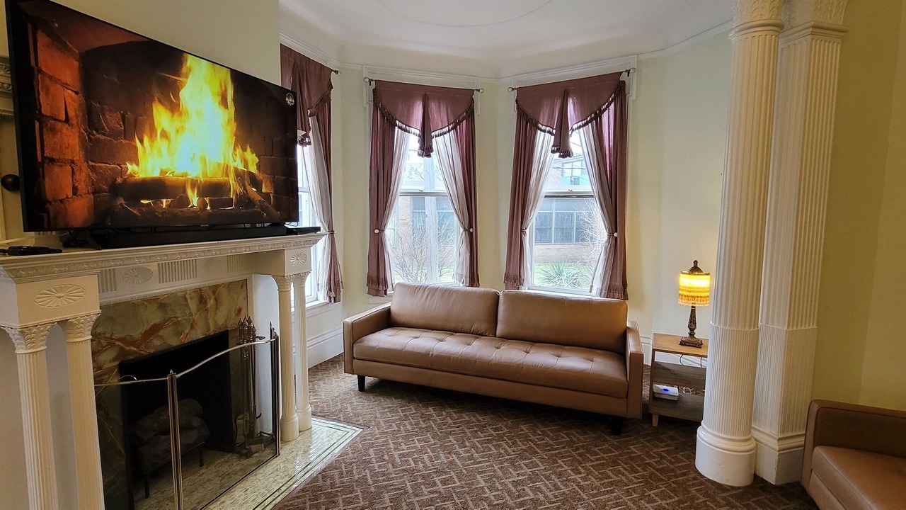 Photo of Livingroom in Tremont