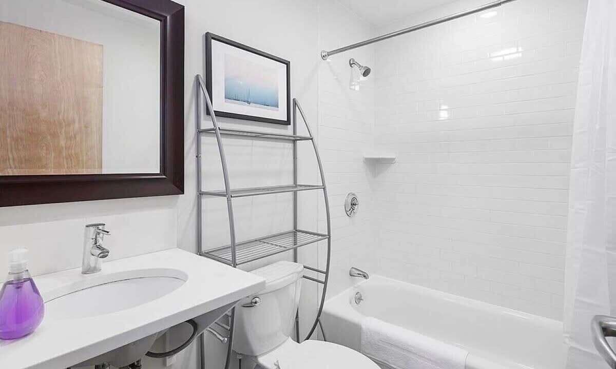 Photo of Bathroom in Downtown Boston